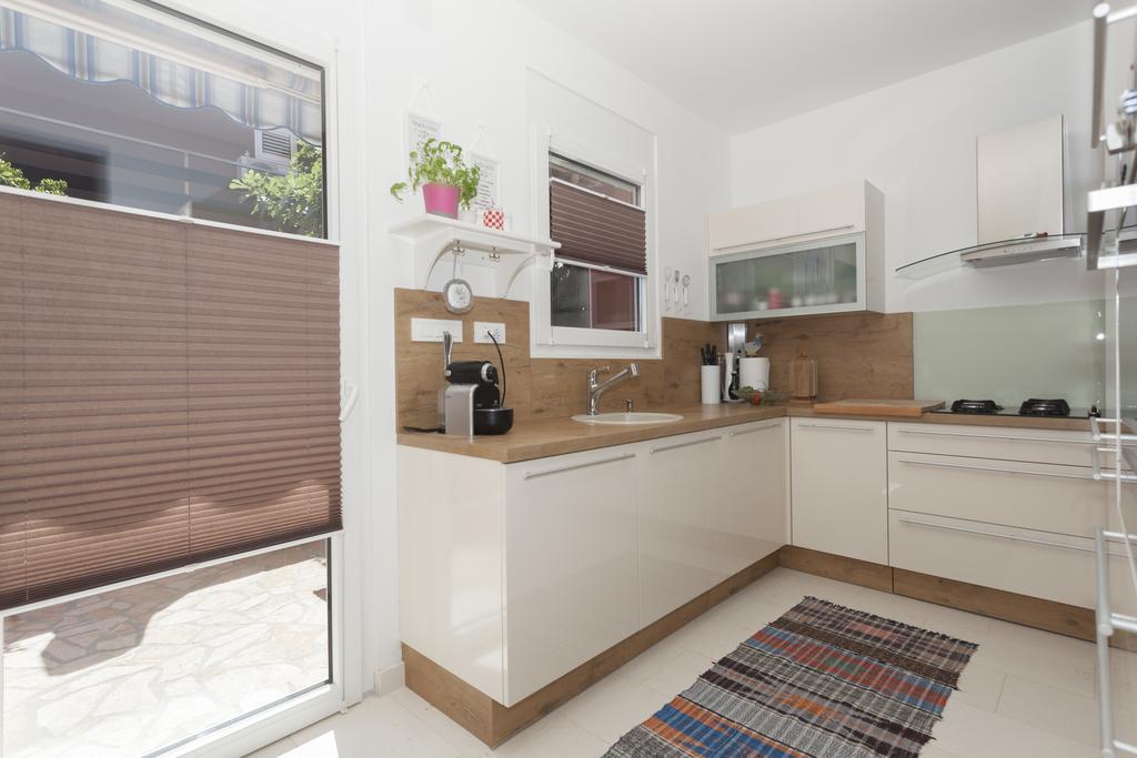 Apartments Svetec Vir Ngoại thất bức ảnh