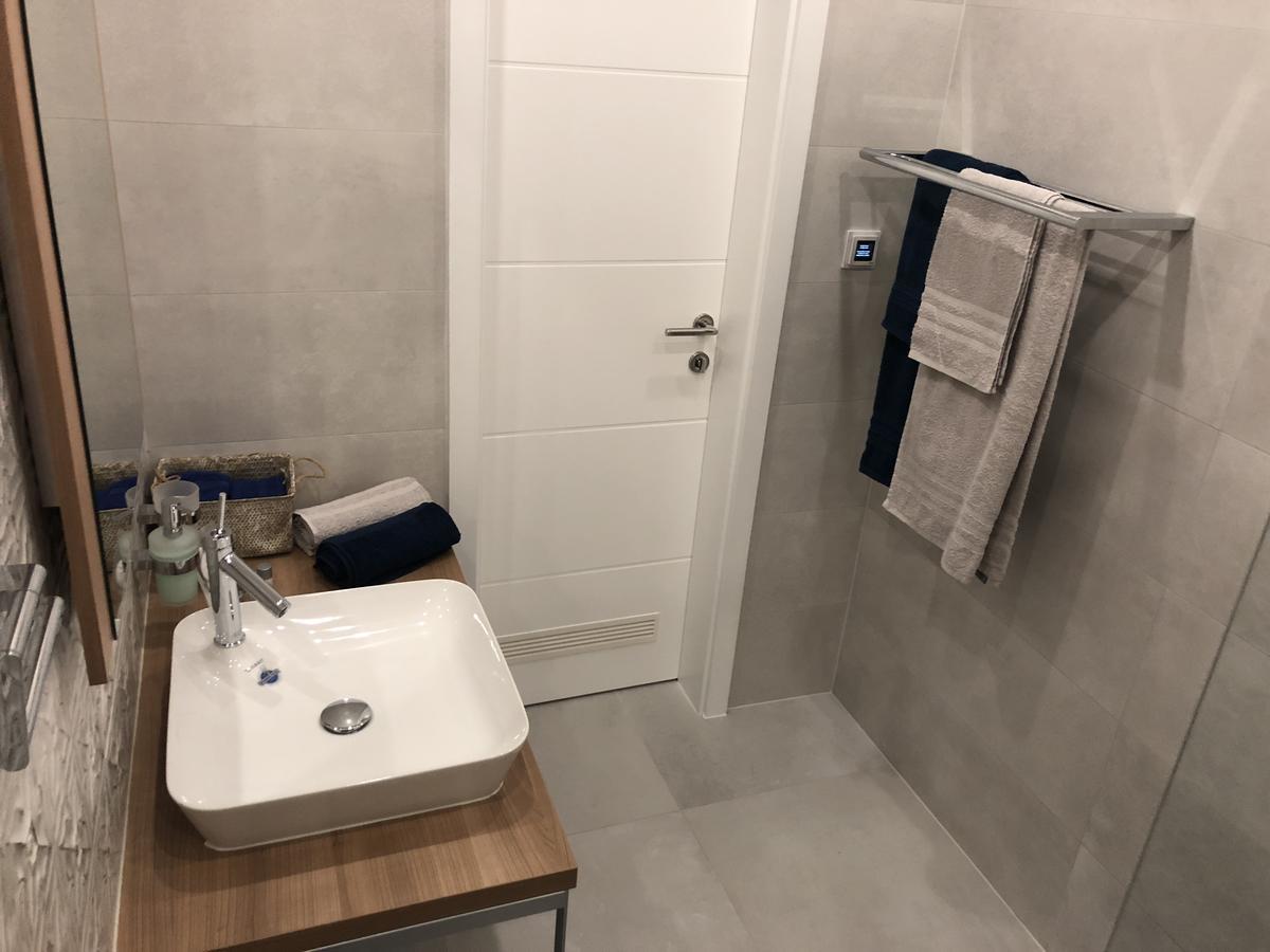 Apartments Svetec Vir Ngoại thất bức ảnh