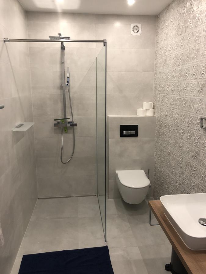 Apartments Svetec Vir Ngoại thất bức ảnh
